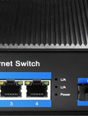 Cudy 4 Port Gigabit Industrial PoE Switch with 2 GB SFP Ports 120W